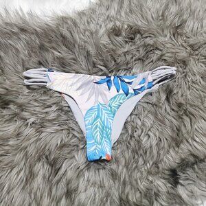 B.  Swim Scrunch Butt Bikini Bottom